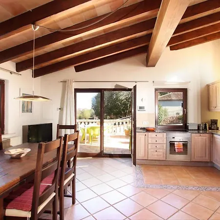 Llop Holiday home *